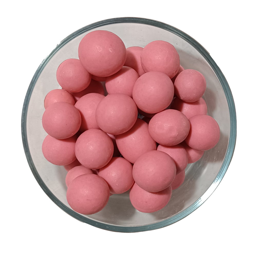 NISHRU Dragees Strawberry – Dried Strawberries Coated in Milk & White Chocolate | Sweet, Fruity & Creamy Chocolate Dragees | Gifting & Snacking Treat
